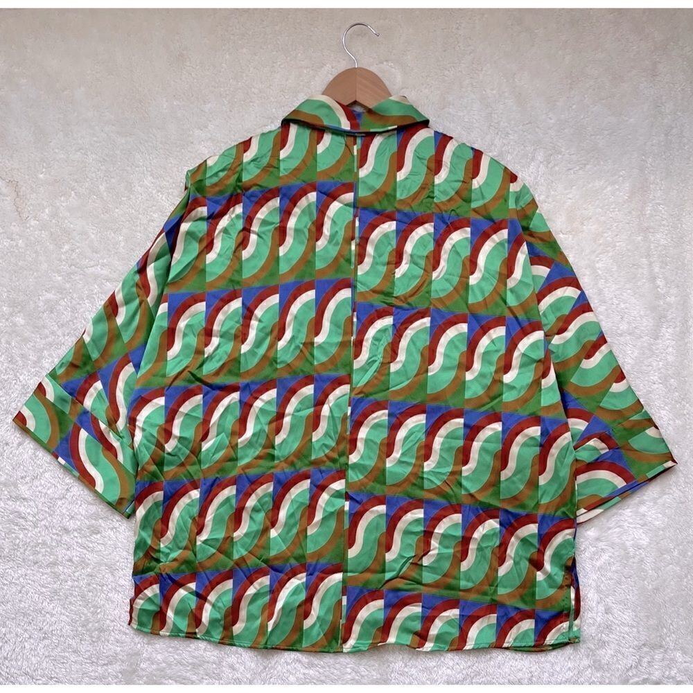 NWOT Zara Blogger’s Favorite Satin Effect Geometric Print Oversized Shirt, Small - Picture 15 of 16